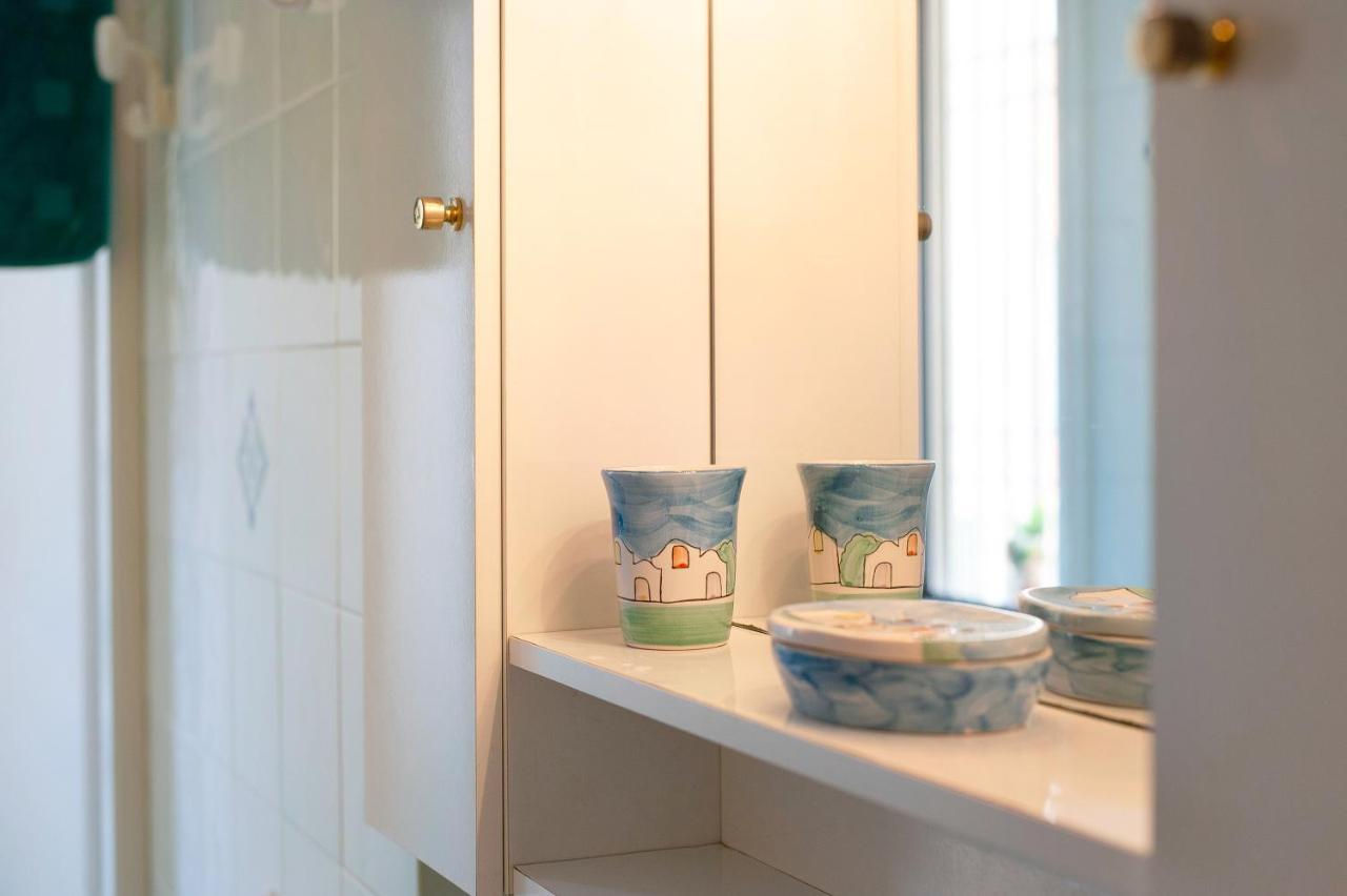 Appartement Trilocale Mazzini Con 2 Balconi à Varazze Extérieur photo